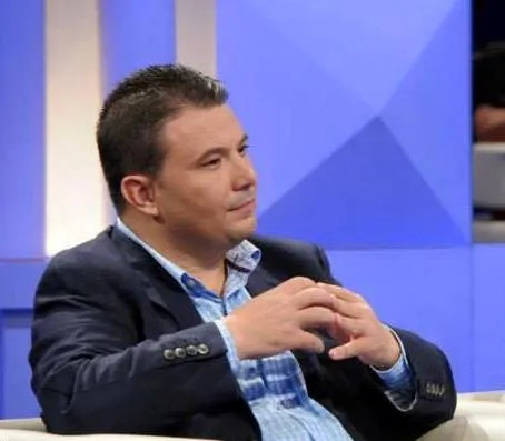 Tung Këllira!