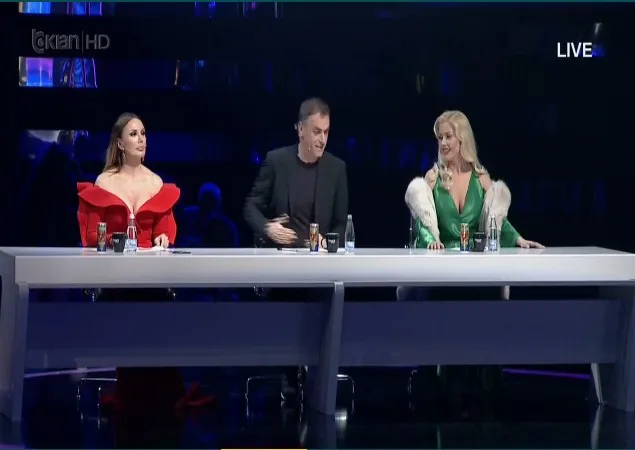 Arian Çani live në TV Klan : një femër që bën si mashkull.. ta shkref !