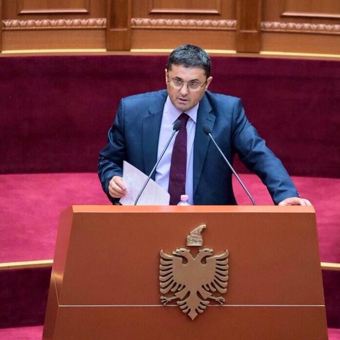 Piro Lutaj nuk është më në listat e PS-së