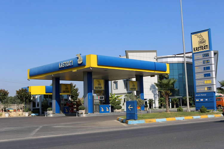Çmimi i naftës ulje të ‘frikshme’ në bursë, në Shqipëri vazhdon rritja…