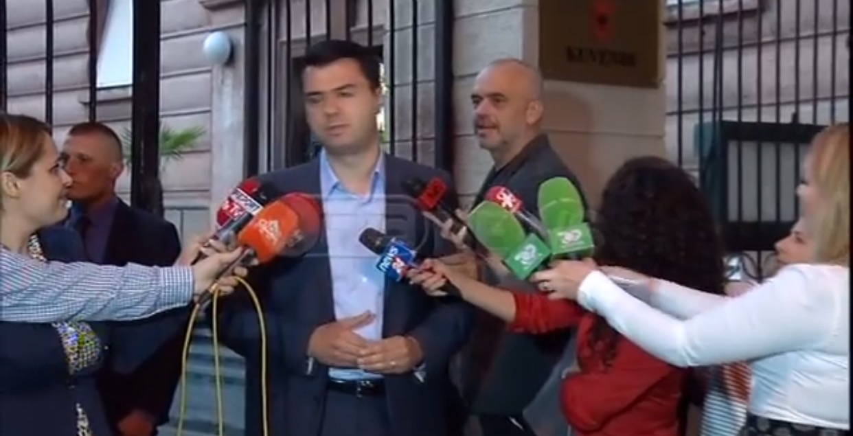 Edi Rama, “katundi mediatik e politik” dhe miku i tij i ri Lulzim Basha