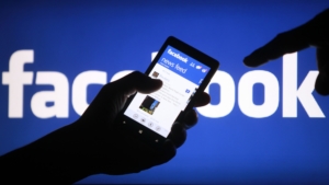 Facebook ,  punëson 3000 persona për të mbikqyrur rastet e abuzimit në postime