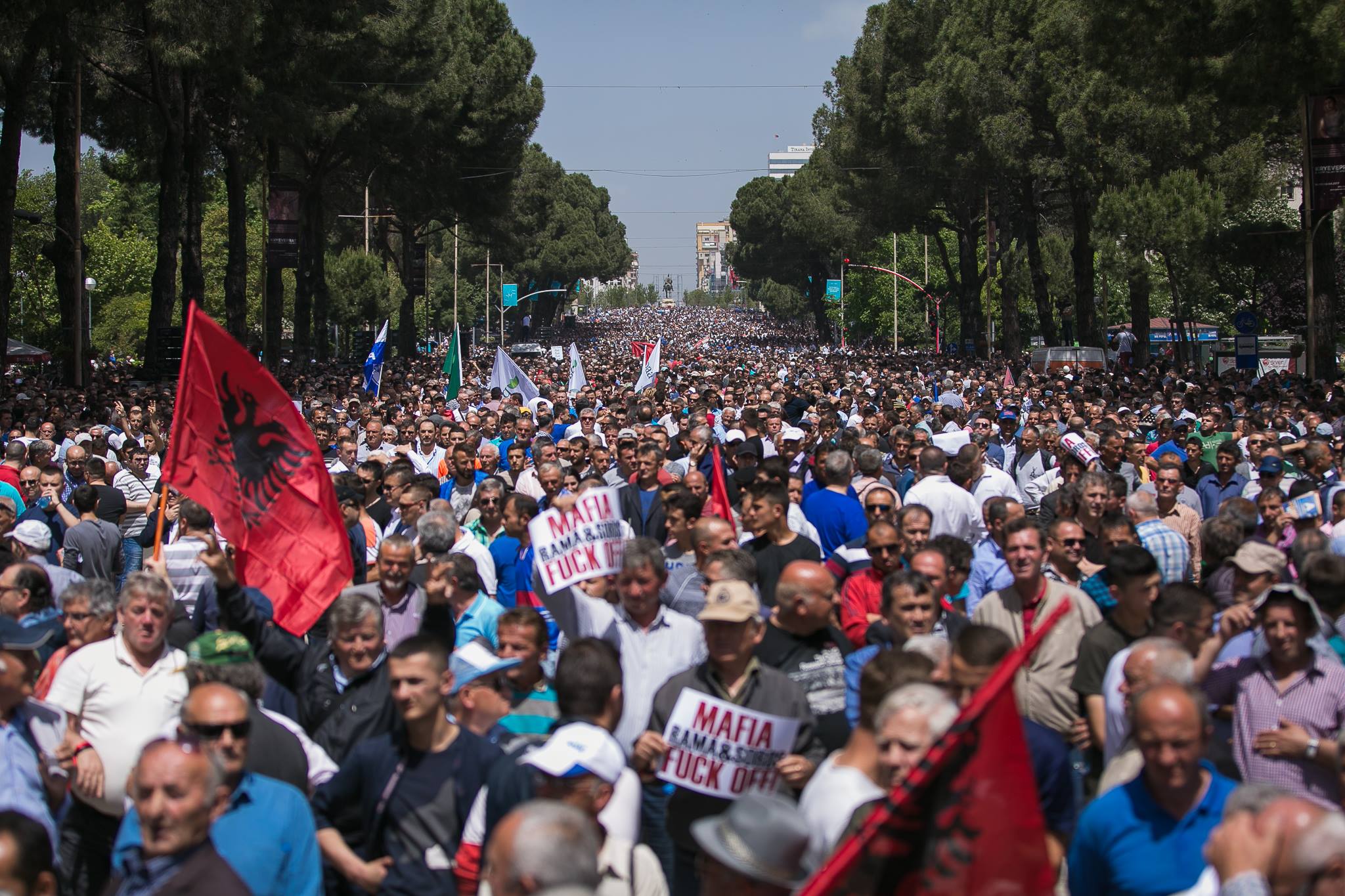 Protesta e opozitës në mediat ndërkombëtare