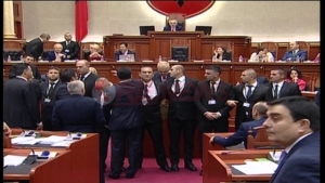 Shpërndahet parlamenti  më mediokër në historinë e  Shqipërisë