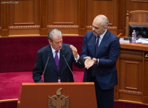 Karrigia e Noriegës se Shqipërisë, Edi Ramës, po shtyn vendin drejt humnerës!