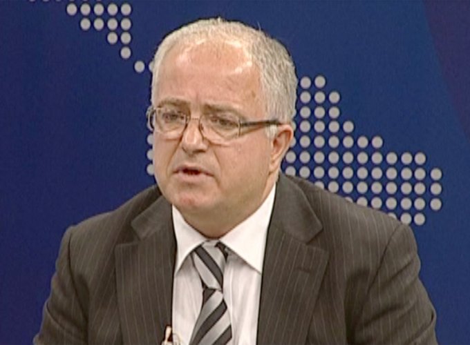 AntisorosTV /Kronika e Ditës/ Edmond Spaho mbron megavjedhjen 30 milione euro  për fasadën e ish Hotel Dajtit !