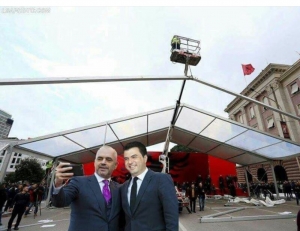 Rama dhuratë Bashës për ditëlindje!