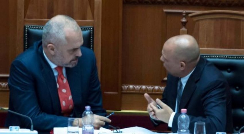 Ylli Manjani: Edi Rama e fitoi bastin,  e ka të gjithë tepsinë për vete! Ta hajë deri sa të fryhet!