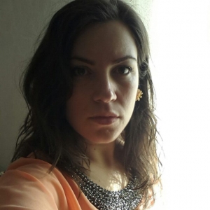 Poetja e re i shkruan Rames: Heshtsh përgjithmonë si nesër…