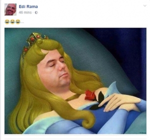Rama ironizon Bashën, e vendos në shtrat si “bukuroshja e fjetur