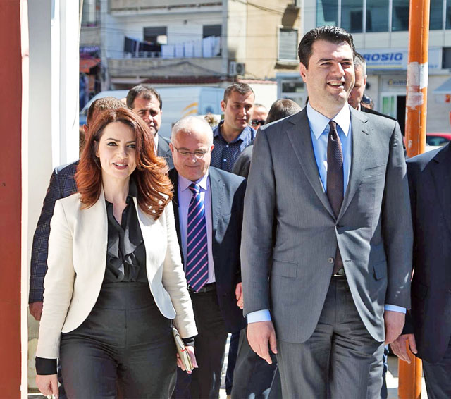 Grida Duma: Ja çfarë mendoj për kritikët e Bashës