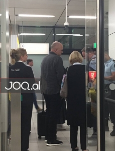 Edi Rama ndalohet në aeroport nga policia holandeze, çfarë ndodhi…?(Foto)