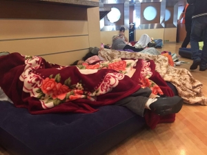 Sos, mijëra pasagjerë në mes të detit, kërkohet ndërhyrja e Kryeministrit Rama