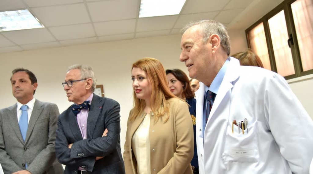 Rama shkarkon  drejtorët e të gjithë spitaleve në vend