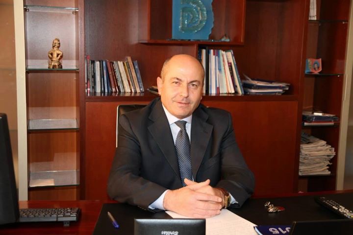 Partine Demokratike  e mbajten gjalle heronjte dhe jo tregtaret !