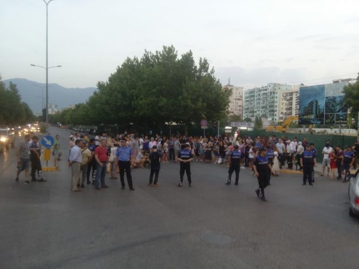 Ndërtimi tek Parku i Autobuzëve, banorët sërish protestë më 5 korrik
