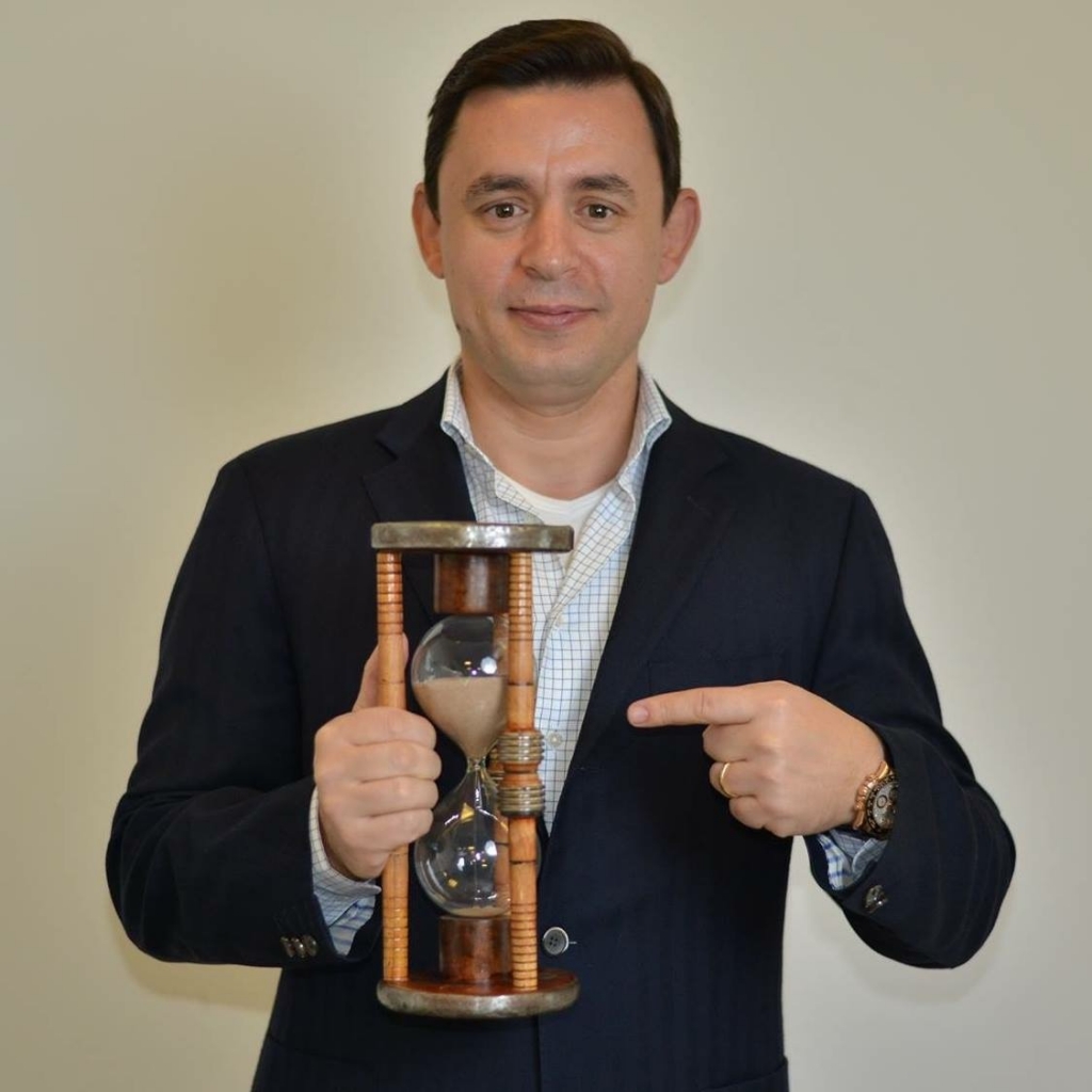 Erion Isufi padit ndërtuesin që e akuzoi për gjobëvënie