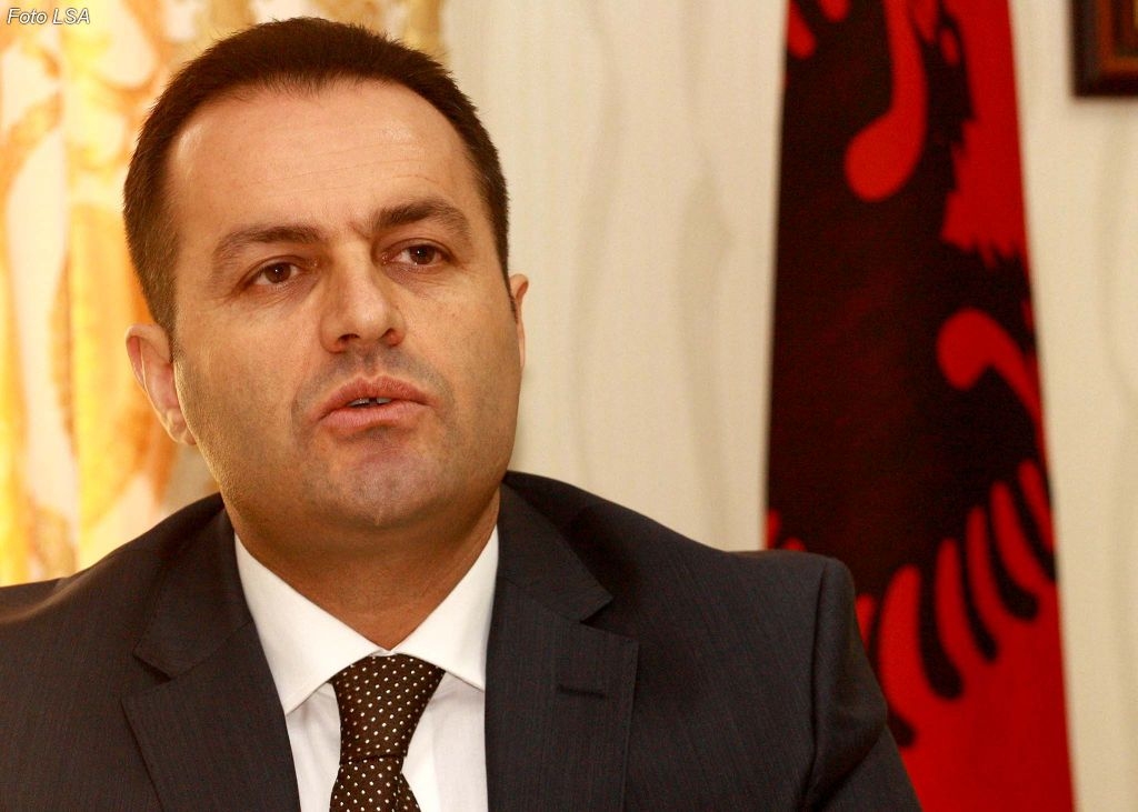 Prokuroria fle gjume, bashke me HAJDUTET E VOTAVE