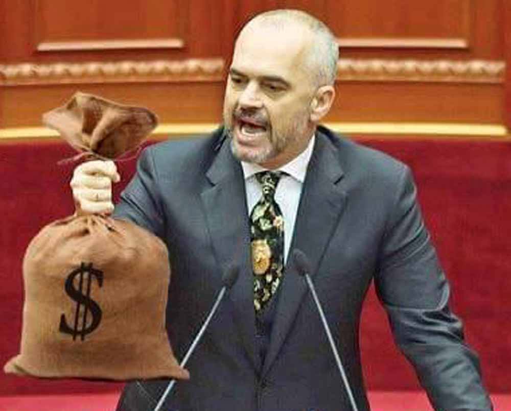 Delegjitimim si në vitin 2001