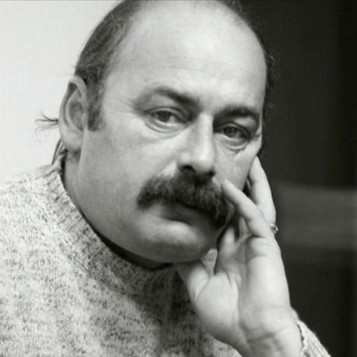 Andi Bejtja: Pse të gjithë duan të jenë “shoku i ngushtë i Dorit”!