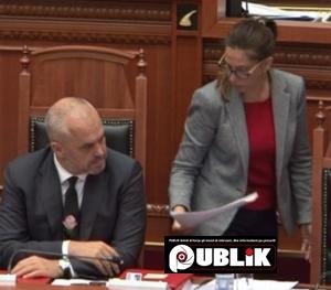Çohu nga varri Odise Paskali, Mirela do mandatosë edhe 4 vjet të tjera kulturën!