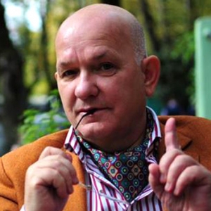 Dheu i lehtë moj motër ,vrasja jote na vret të gjithëve me turp