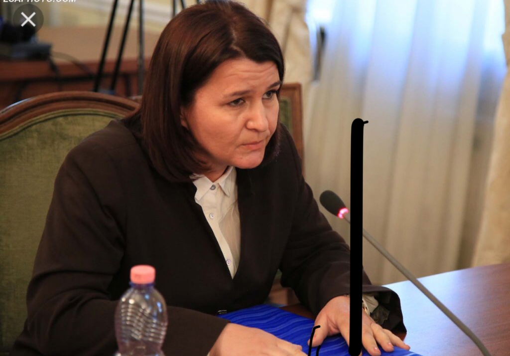 Video/Natasha Mulaj (Haklaj), Cila eshte ajo dhe si i del llogaria me kriteret e Vettingut.