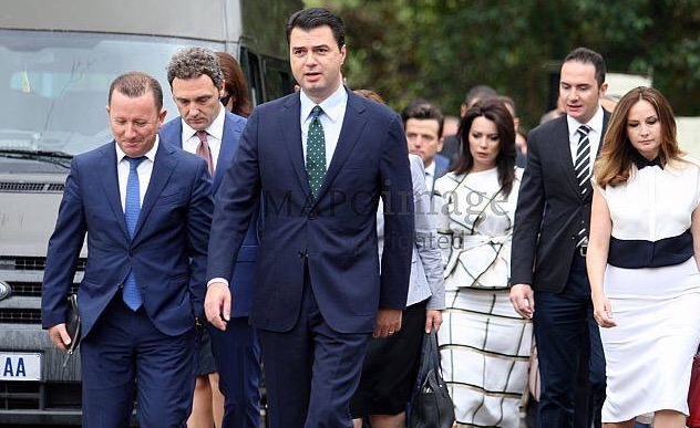 PD me deklaratë: Kush shet votën do përjashtohet.