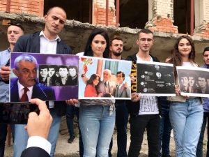 Foto e ditës