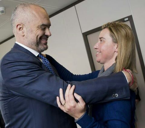 Vetëmashtrimi i Ramës në lidhje me integrimin në BE sa vjen e përkeqësohet
