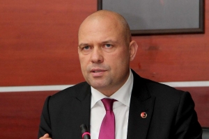 Ylli Manjani| Terezia e prishur .