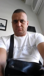 Berisha zbardh tjetër përgjim të italianëve, ja sherri që zgjidhi Tahiri mes vëllait të Xhafës dhe…