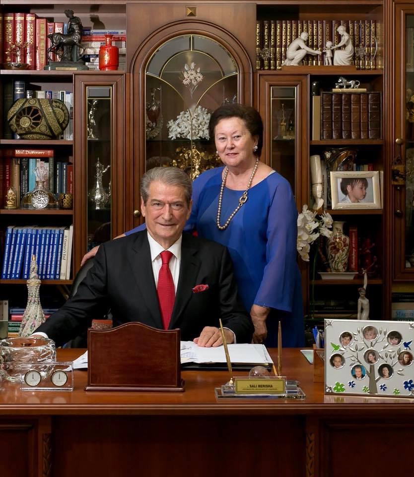 Sali Berisha feston 73 vjetorin