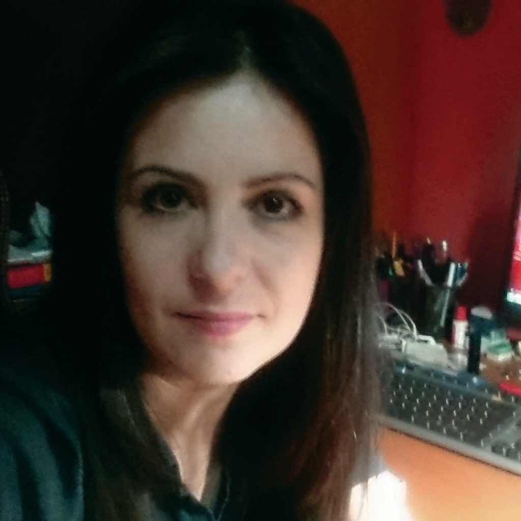 Mariela Stefanllari | Ekonomi fasadë, e frikshme, artificiale, e pompuar!