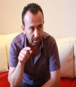 Reagon Zagani :Pse ika nga Shqipëria