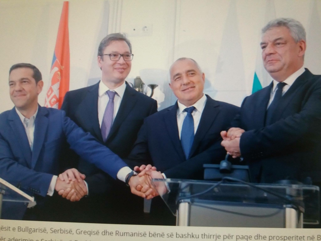 Brizida Gjikondi :  Fryn erë e hidhur në Ballkan, shumë e hidhur.