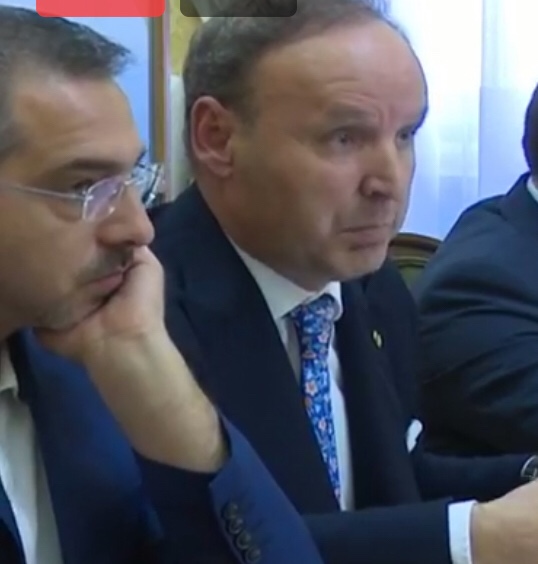 Droga/Avokati i Tahirit flet ne ora 10:00 në Këshillin e Rregullores