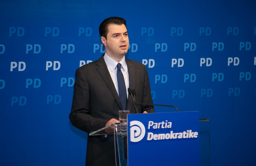 Basha: Sa do ia vësh çmimin kokës së vëllait të Xhafës?