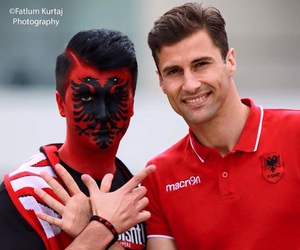Lamtumira e nje Kapiteni…..  Faleminderit Lorik Cana…