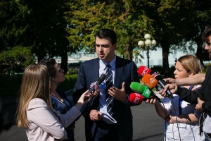 Nisma e PD:Të jepen falas librat shkollorë nga klasa e parë deri në të nëntën