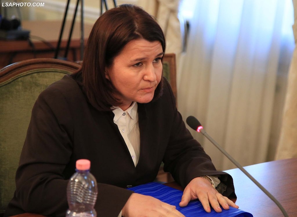 Inaugurohet godina e Vetingut, të parët shkelin Lu e Vllahutin