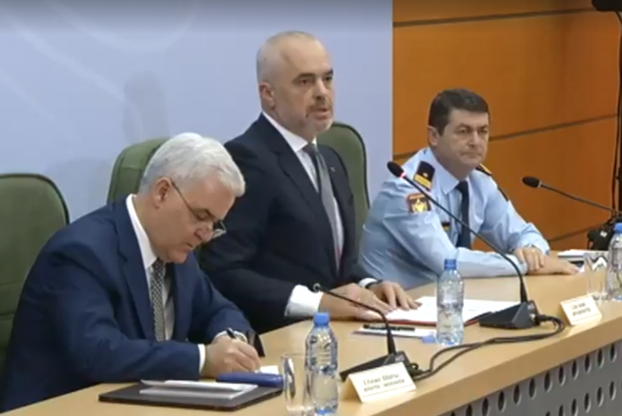 Xhafa paralajmëron ‘operacion të gjerë’ kundër krimit
