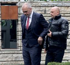 Ish ministri Manjani:Po të ekzistonte ky ligj, Edi Rama duhet të ishte shkarkuar çdo javë për ato që bën