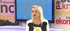 Adriana Kalaja, letër Blushit: Zvarraniku nuk bëhet dot shqiponjë