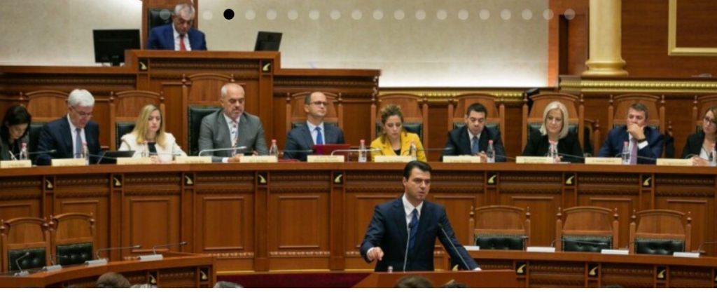 Rama e sfidon: Lulzim, përgjigju pse PD… Basha: Je i mbaruar, gati të dalësh lakuriq