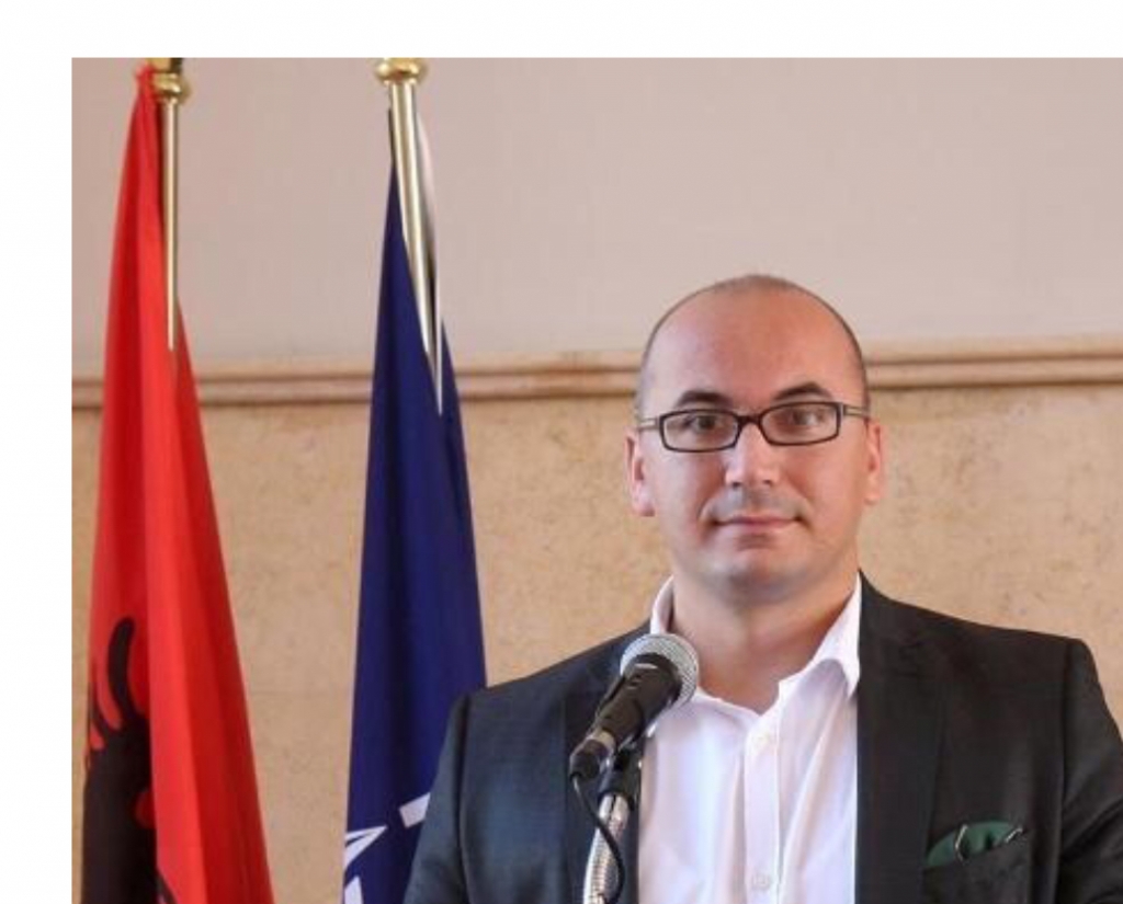 Lavdrim Lita:Korrupsioni të bën të palumtur