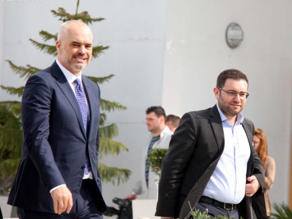 Mos na tall, hë të paçim sa malet”, Rama kapet keq me komentuesit. Ja replikat