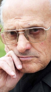 Ndahet nga jeta shkrimtari disident  Kasem Trebeshina