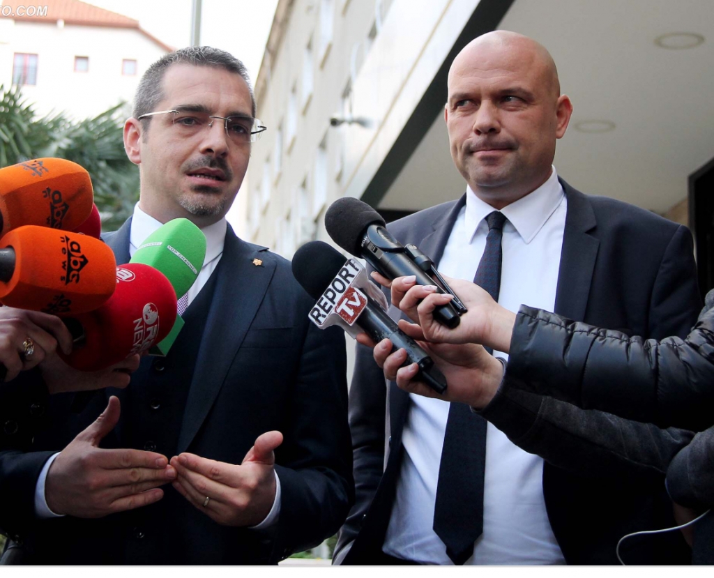 Manjani i “skandalizuar”: Ua ua ua uaaaaaa! Paskan patur idhull Toto Rinën