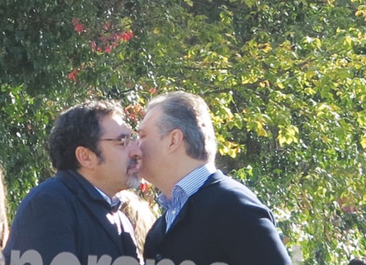 Paparaci i “Panorama”/ Takim i përmallshëm mes Bledi Çuçit dhe Ben Blushit